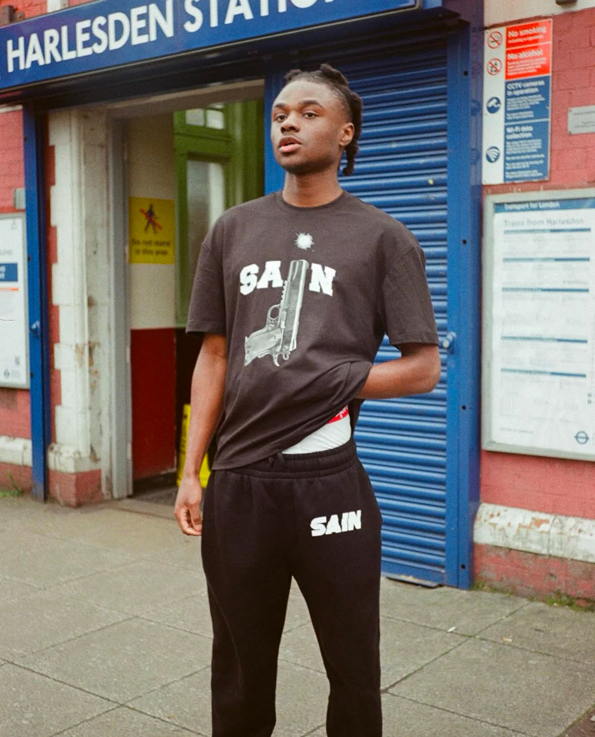 GUN TEE