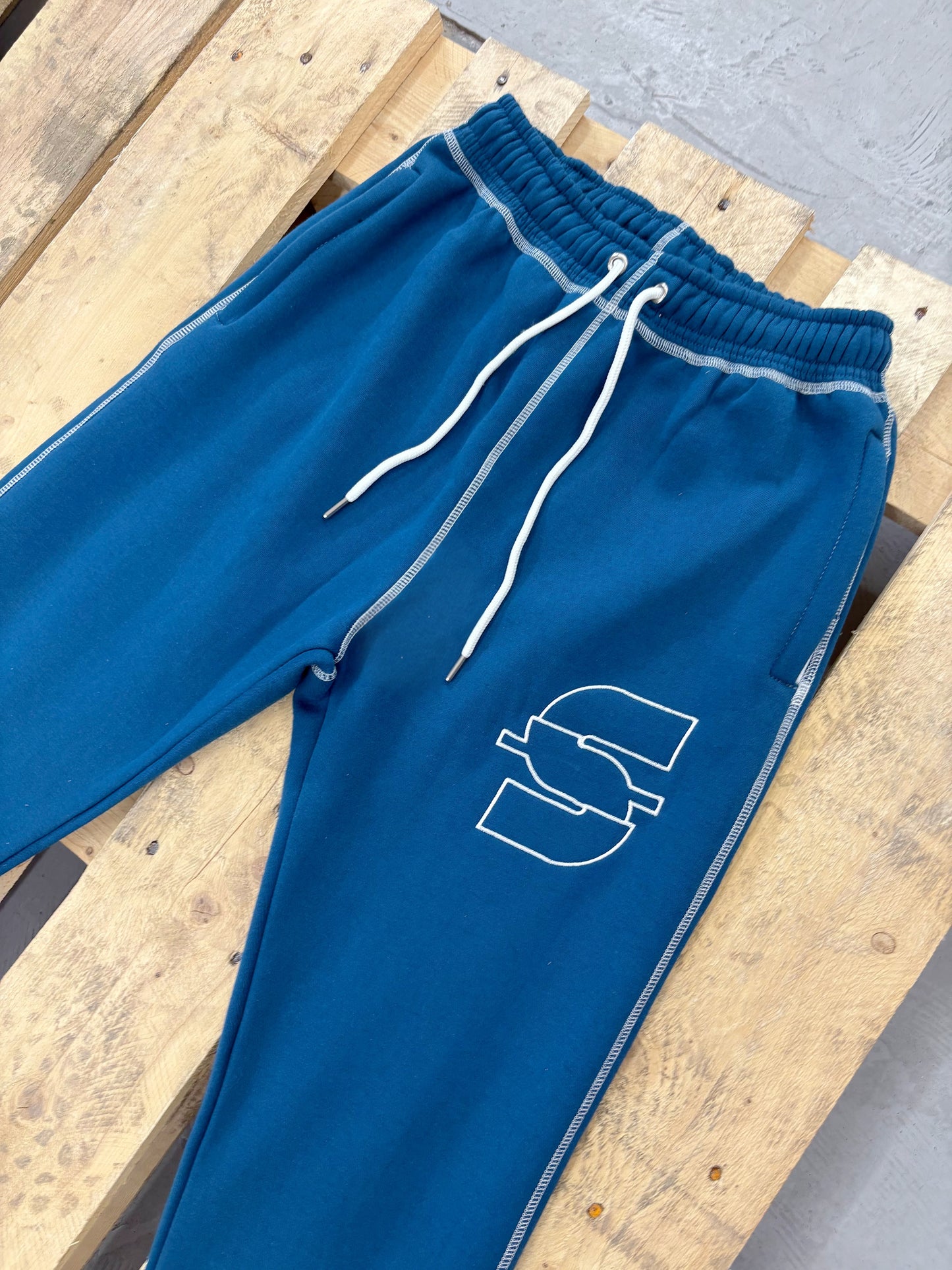 AZURE S LOGO JOGGER
